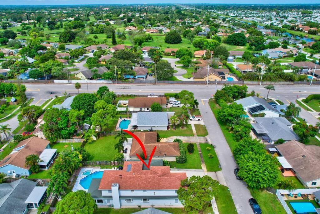 5 Bedroom Mansion With Pool And Non-Heated Jacuzzi Games In Boynton Beach Eksteriør bilde