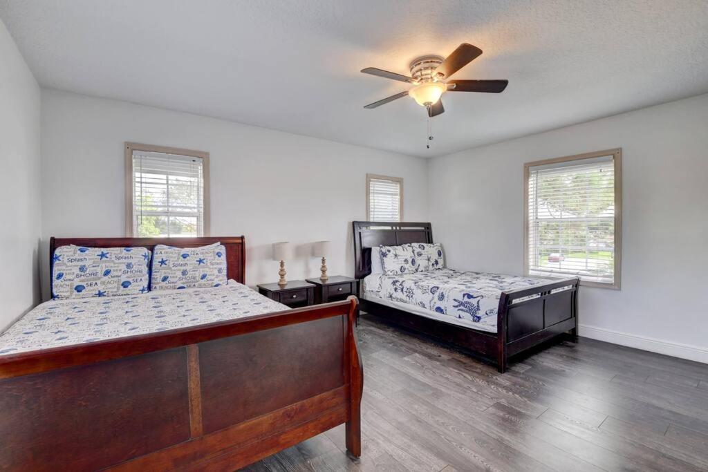 5 Bedroom Mansion With Pool And Non-Heated Jacuzzi Games In Boynton Beach Eksteriør bilde